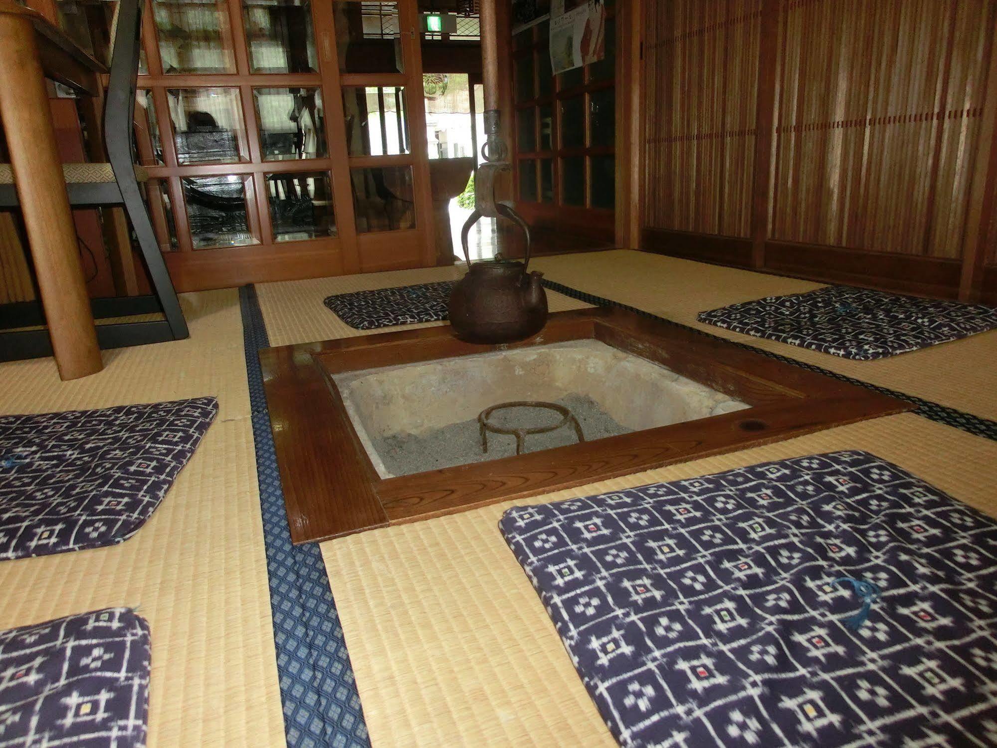Minshuku Iwatakan Takayama  Extérieur photo