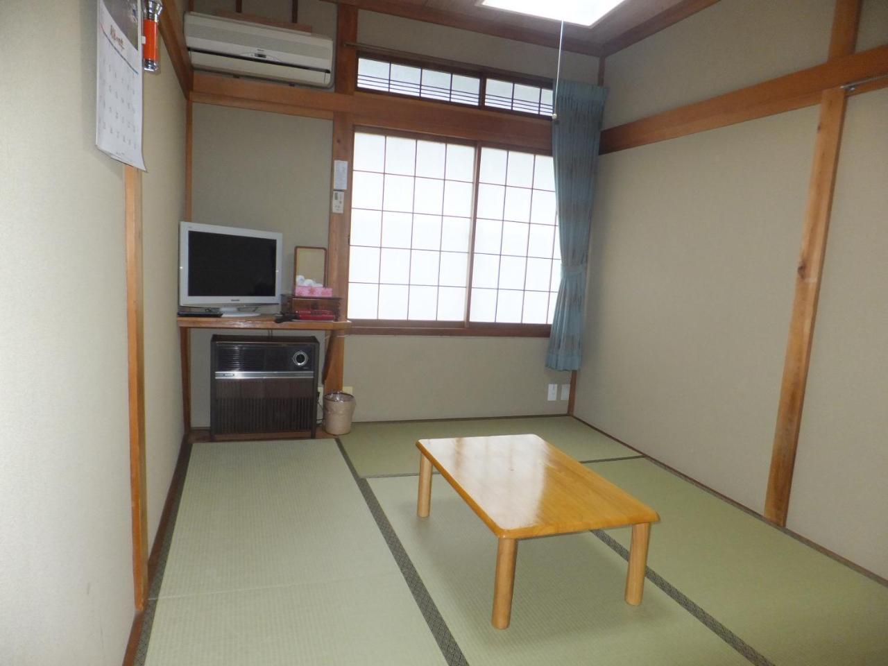 Minshuku Iwatakan Takayama  Extérieur photo